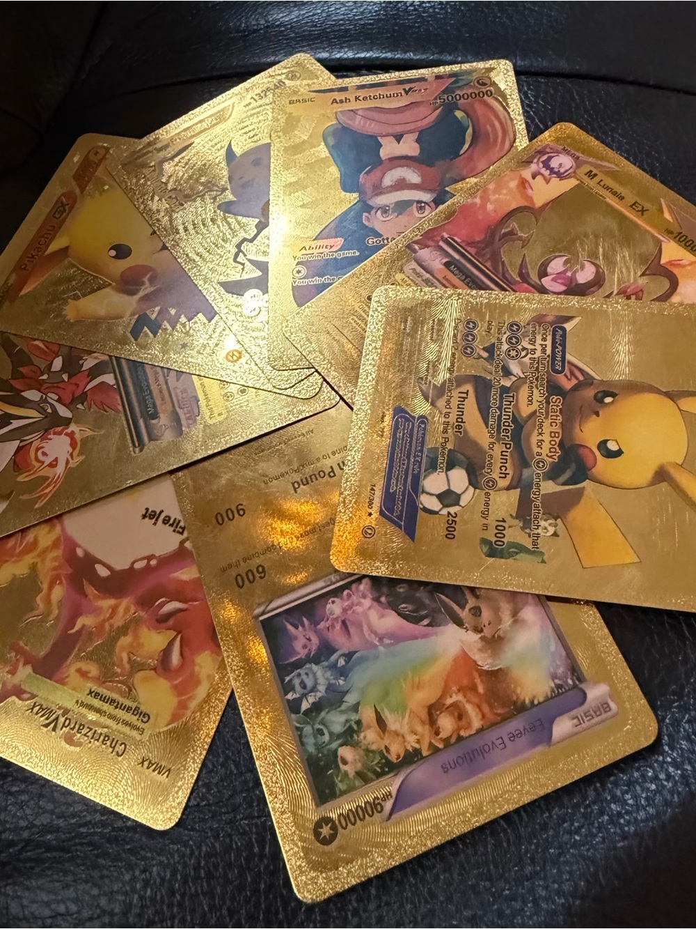 Pokémon Gold Foil Trading Cards - Pikachu & Assorted